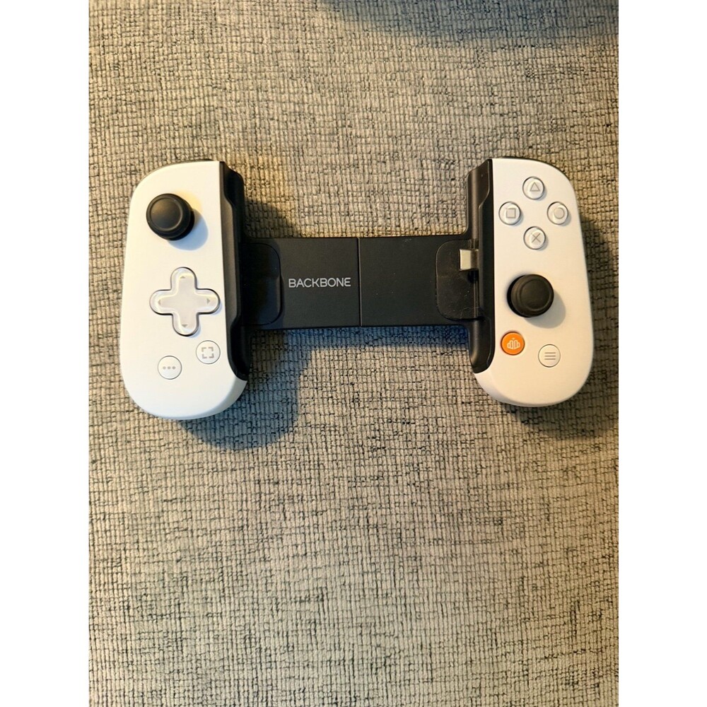BACKBONE One Mobile Gaming Controller for iPhone PlayStation Edition